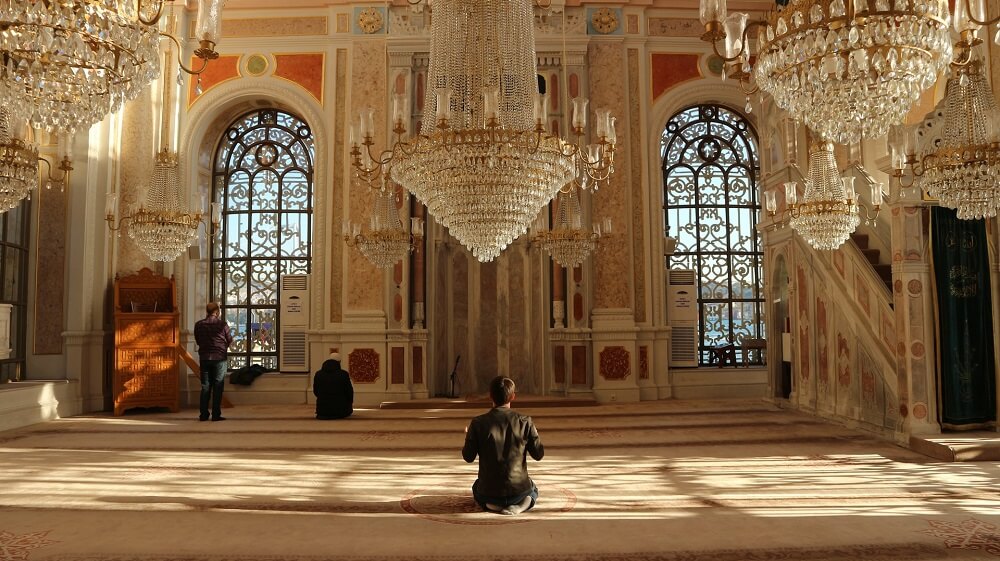 Мечеть Ортакёй внутри