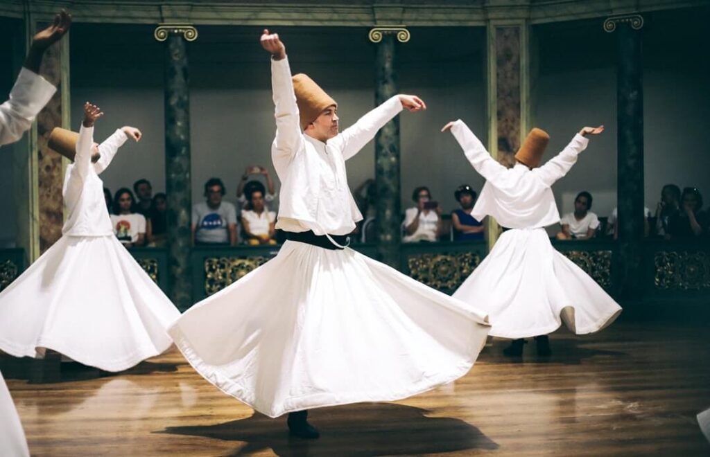 Танец дервишей в Стамбуле 
